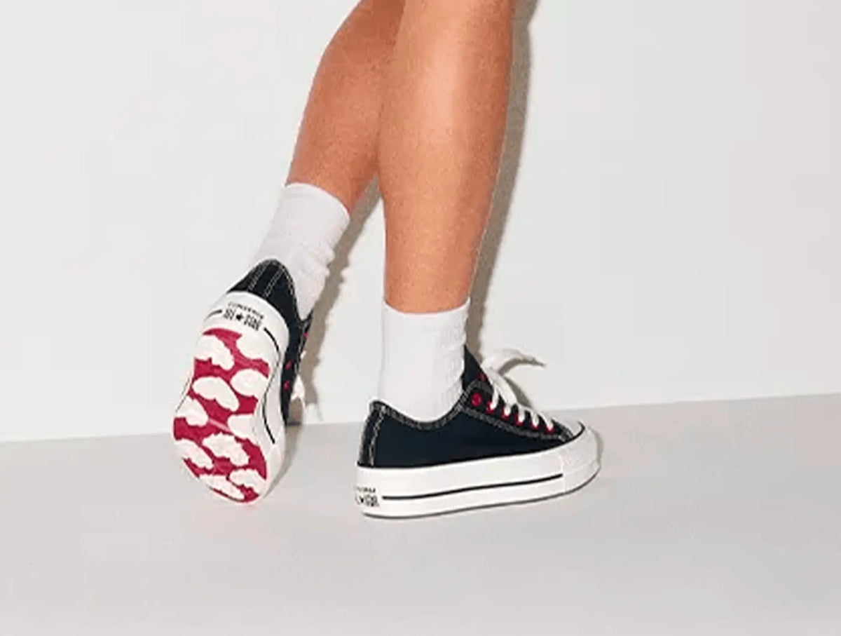 Zapatillas Converse Chuck Taylor Lift Hi (San Valentin) Mujer Negro-Rojo